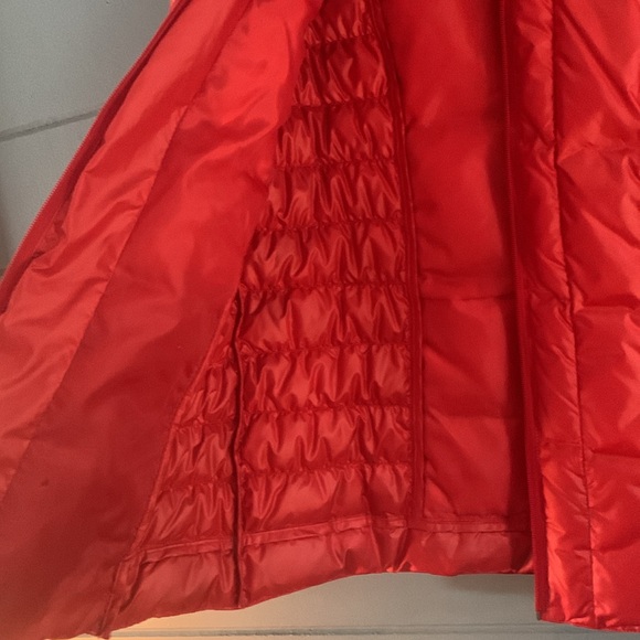 Kenneth Cole Puffer Red Duck Down Size Medium Winter Jacket Like New Sty… - Picture 8 of 12